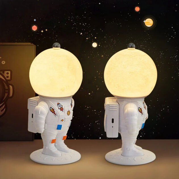 Lampe Astronaute lunaire avec télécommande et LED 16 couleurs – مصباح رجل الفضاء