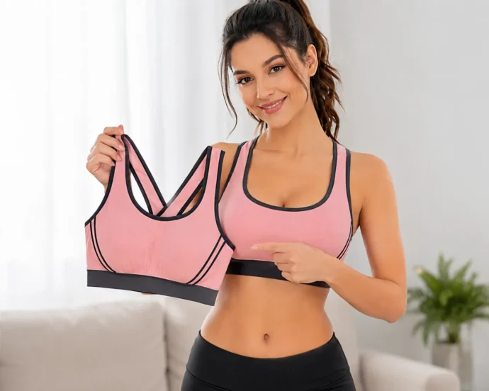 حمالة صدر رياضية نسائية بتصميم ظهر متقاطع (Cross Back Sports Bra)