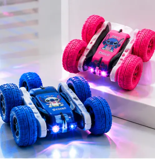 السيارة المجنونة ستيتش RC Stunt Car – سيارة ريموت كنترول.
